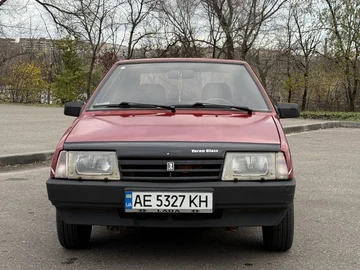 Авто ВАЗ 2109 1993 № 8307158