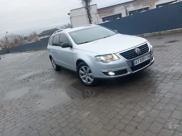 Авто Volkswagen Passat Variant 2010 № 8307162