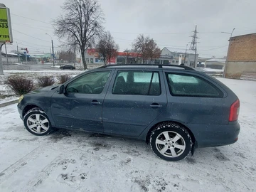 Авто Skoda Octavia 2010 № 8307349