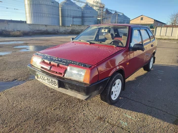 Авто ВАЗ 2109 1994 № 8307357