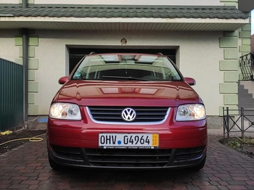 Авто Volkswagen Touran 2005 № 8307443
