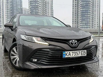 Авто Toyota Camry 2018 № 8307535