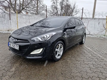 Авто Hyundai I30 2014 № 8307548