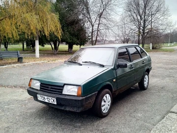 Авто ВАЗ 2109 1996 № 8307697