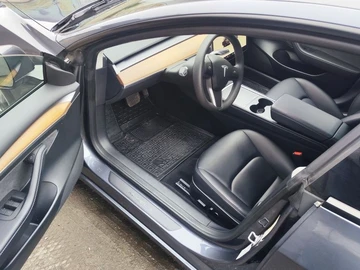 Авто Tesla Model 3 2023 № 8307725