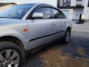 Авто Volkswagen Passat Sedan 1998 № 8307849