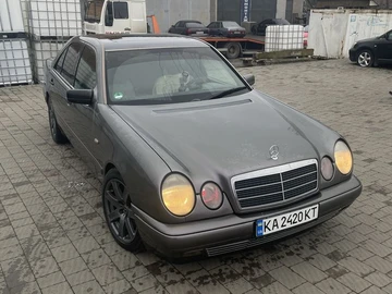 Авто Mercedes E Серия 1996 № 8307869