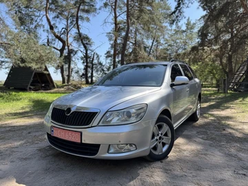 Авто Skoda Octavia 2010 № 8307912