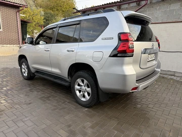 Авто Toyota Land Cruiser Prado 150 2012 № 8308161