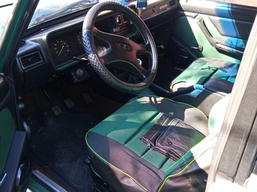Авто ВАЗ 2107 1978 № 8308179