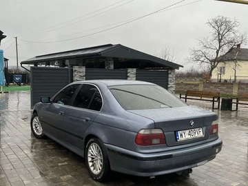 Авто BMW M5 2001 № 8308251