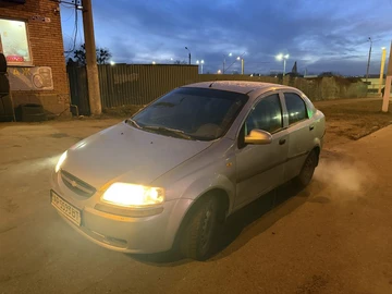 Авто Chevrolet Aveo 2004 № 8308253