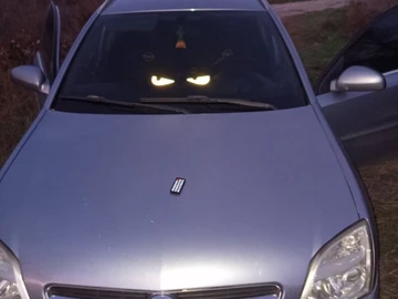Авто Opel Vectra 2004 № 8308254