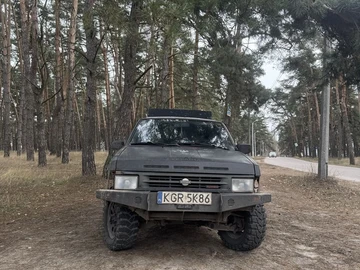 Авто Nissan Terrano 1992 № 8308384