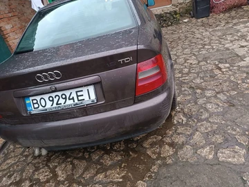 Авто Audi A4 1996 № 8308407
