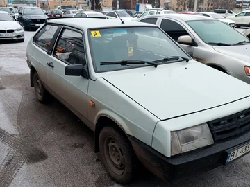 Авто ВАЗ 2108 1990 № 8308467