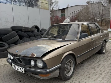 Авто BMW 5 Серия 1989 № 8308686