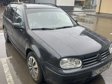 Авто Volkswagen Golf 2000 № 8308737
