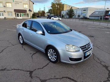 Авто Volkswagen Jetta 2008 № 8308981