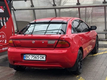Авто Mazda 323 1995 № 8308999