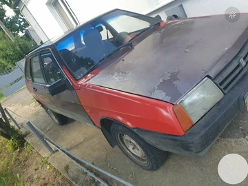 Авто ВАЗ 2109 1996 № 8309130