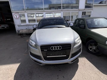 Авто Audi Q7 2008 № 8309353