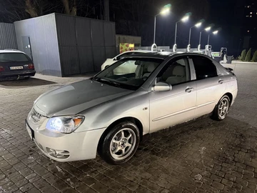 Авто KIA Cerato Forte  2006 № 8309367