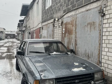 Авто Ford Granada 1984 № 8309419