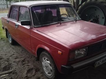 Авто ВАЗ 2105 1992 № 8309501