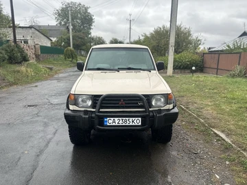 Авто Mitsubishi Pajero 1994 № 8309533