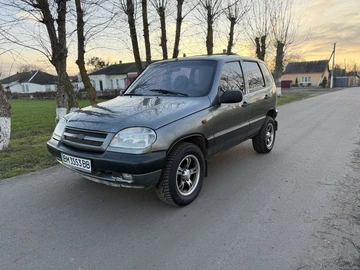 Авто Chevrolet Niva 2007 № 8309634
