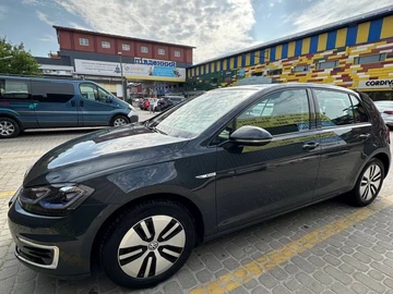 Авто Volkswagen Golf 2020 № 8309740