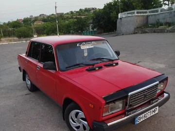 Авто ВАЗ 2107 1987 № 8309755