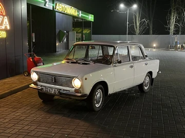 Авто ВАЗ 2101 1986 № 8309830