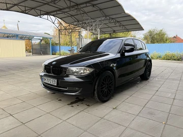 Авто BMW 1 Серия 2011 № 8309921