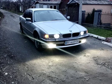 Авто BMW 7 Серия 2001 № 8309970