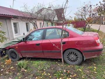 Авто Hyundai Elantra 2004 № 8309974