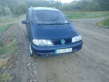 Авто Volkswagen Sharan 1999 № 8310128