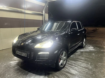 Авто Porsche Cayenne 2007 № 8310280