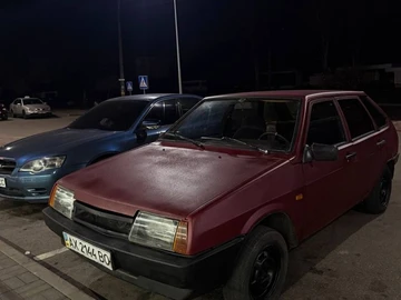 Авто ВАЗ 2109 1993 № 8310335