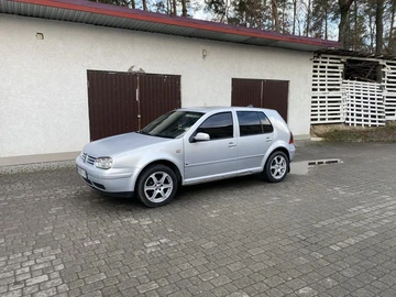 Авто Volkswagen Golf 1998 № 8310636