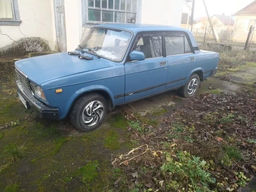 Авто ВАЗ 2107 2005 № 8310690