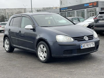 Авто Volkswagen Golf 2004 № 8310826