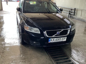Авто Volvo V50 2007 № 8310953