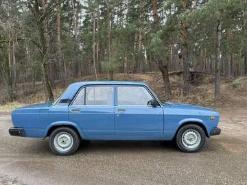 Авто ВАЗ 2107 1999 № 8311073
