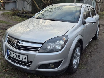 Авто Opel Astra 2012 № 8311096