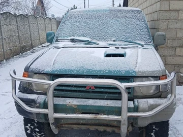 Авто Mitsubishi Space Wagon 1993 № 8311112