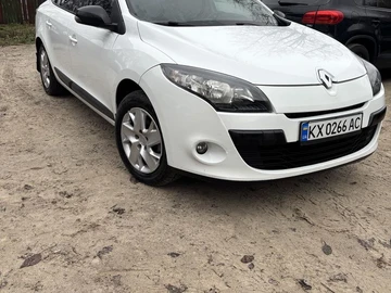 Авто Renault Megane 2011 № 8311117