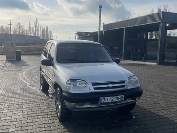Авто Chevrolet Niva 2008 № 8311234