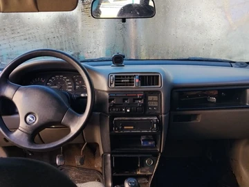 Авто Opel Vectra 1991 № 8311252